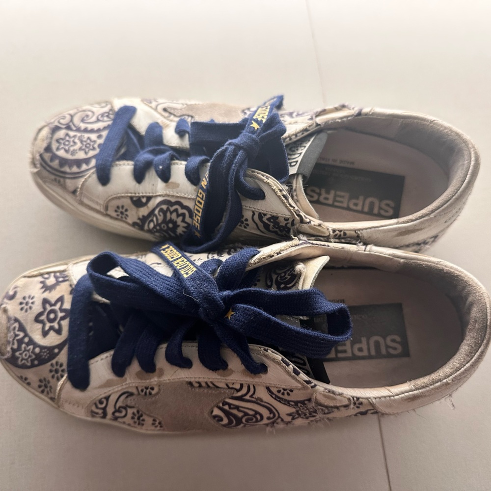 Golden Goose Shoes with Paisley Blue and White Pattern